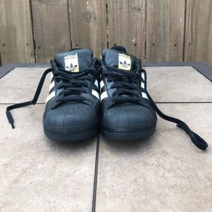 Men’s Size 9 Black Adidas Superstar Sneak